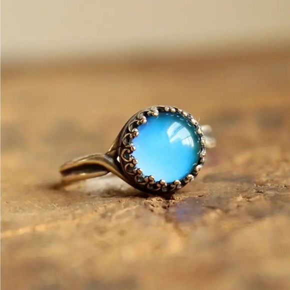 Fashion Jewelry Jewelry - Vintage Style Silver Toned Mood Ring